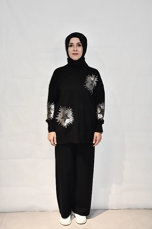 Pul Payet Baskılı Siyah Takım