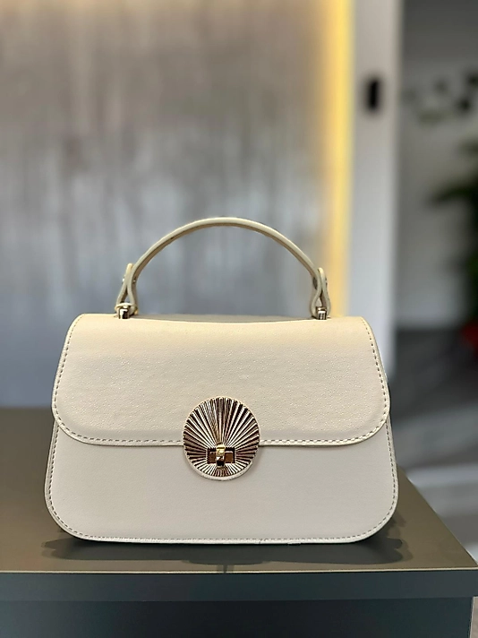 LEVİDOR KREM ÇANTA