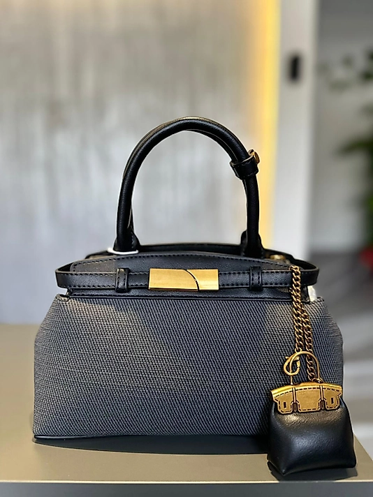 LEVİDOR SİYAH ÇANTA