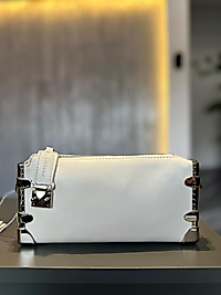 LEVİDOR BEYAZ ÇANTA