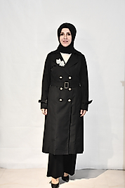 Yakası Taşlı Trençkot