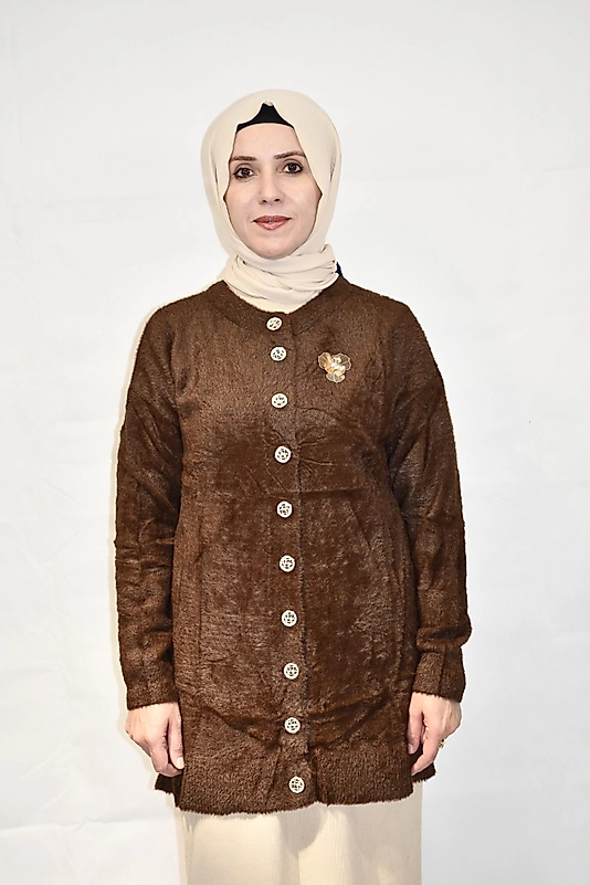 Broşlu Kahverengi Uzun Ceket